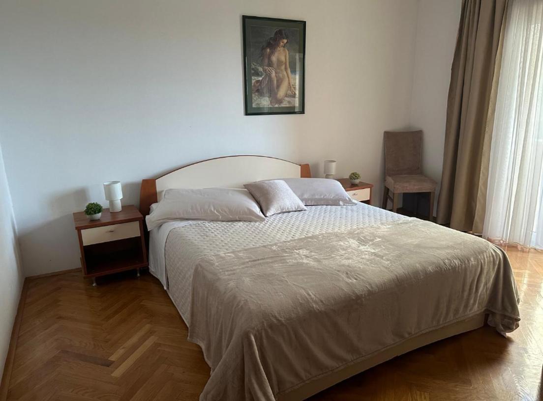 Apartment Lanterna Puntamika Apt. Near Zadar